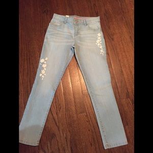 children place jeans